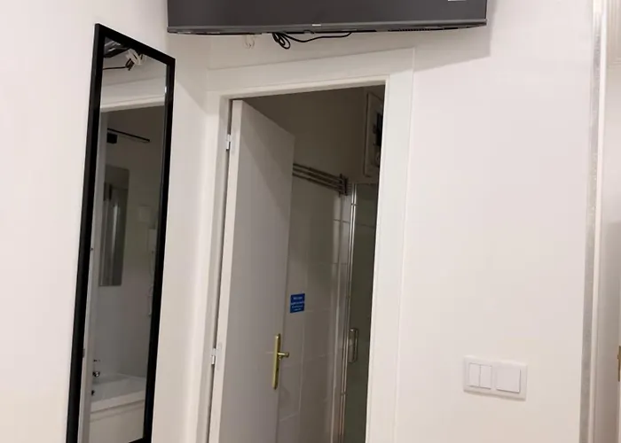 - Sabino De Sousa Лиссабон