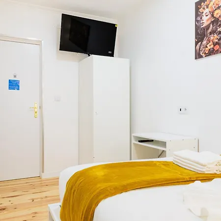 Ubytování v soukromí - Sabino De Sousa Lisboa