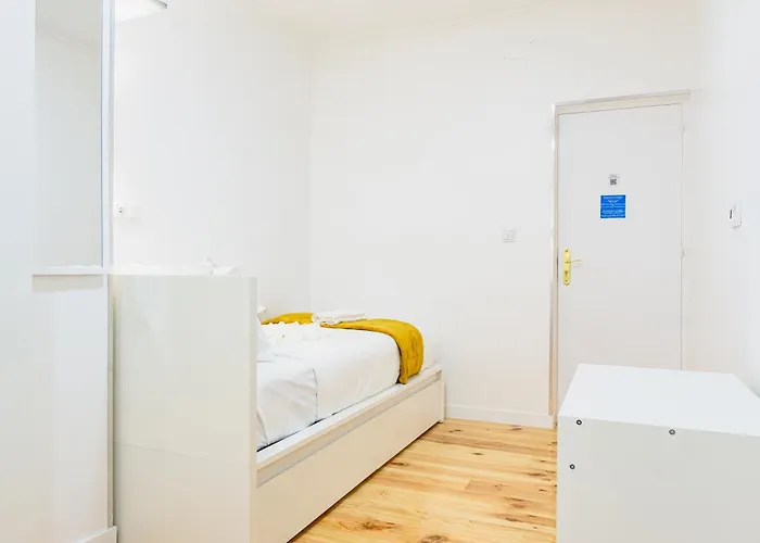 - Sabino De Sousa Lisboa