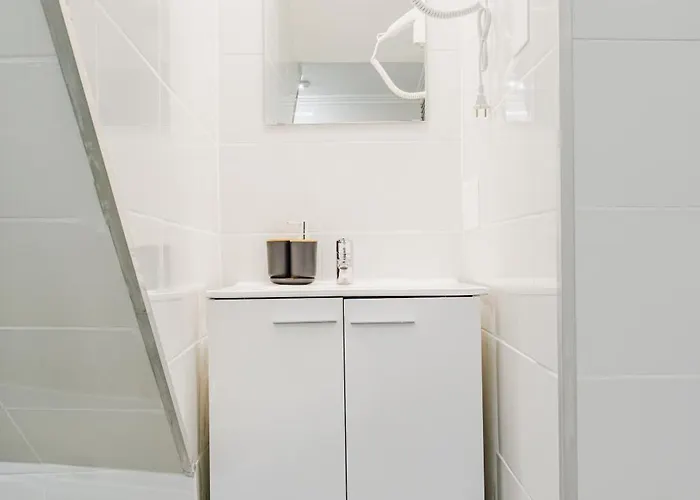 - Sabino De Sousa Homestay szállás