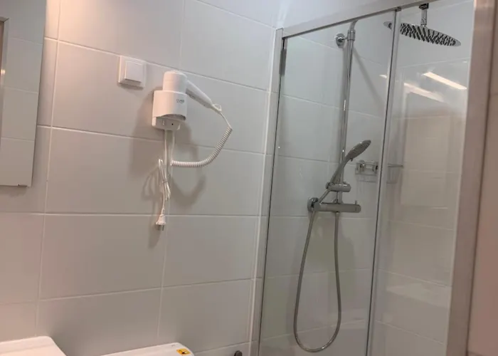 홈스테이 - Sabino De Sousa *